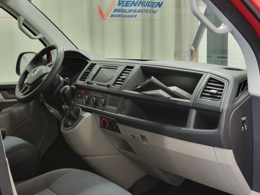 Volkswagen Transporter 2.0TDI L2/H2 8-Personenbus Automaat Euro 6! ActivLease financial lease