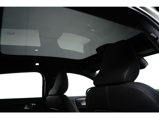 Volvo  C40 Recharge Twin Plus 82 kWh | Achteruitrijcamera | Cruise control adaptief met Stop&Go en stuurhulp... ActivLease financial lease