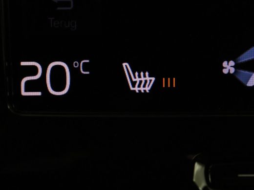 Volvo  V60 2.0 B4 R-Design | Stoelverwarming | Adaptive cruise | Carplay | Camera | Keyless | Navigatie | Ha... ActivLease financial lease