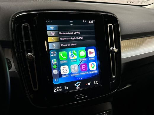 Volvo  XC40 1.5 T2 Sport Automaat (APPLE CARPLAY, GROOT NAVI, CAMERA, STUUR/STOELVERWARMING, GETINT GLAS, SPO... ActivLease financial lease