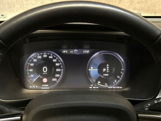 Volvo  XC40 1.5 T4 Recharge Inscription 211Pk Automaat (APPLE CARPLAY, GROOT NAVI, CAMERA, GETINT GLAS, SPORT... ActivLease financial lease