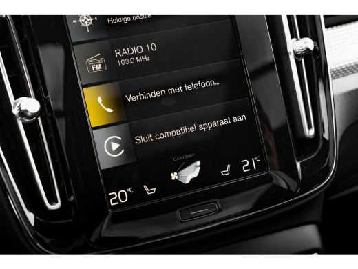 Volvo  XC40 1.5 T5 Recharge 263pk R-Design | Trekhaak | Panoramadak | Camera | Bestuurdersstoel Elektrisch ActivLease financial lease