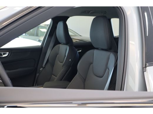Volvo  XC60 T6 350PK Plus Dark | 360&deg; | Getint Glas | 20'' | HK Audio | Pilot Assist ActivLease financial lease