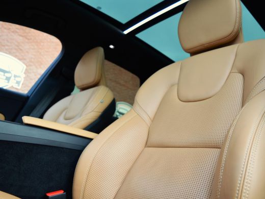 Volvo  XC60 T6 Recharge AWD | Luchtvering | Trekhaak ActivLease financial lease