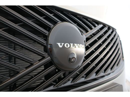 Volvo  XC90 HEICO T8 455PK Ultra Black Edition Executive | Full Option! | Luchtvering | Trekhaak | B&W Audio ActivLease financial lease