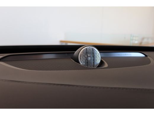 Volvo  XC90 HEICO T8 455PK Ultra Black Edition Executive | Full Option! | Luchtvering | Trekhaak | B&W Audio ActivLease financial lease