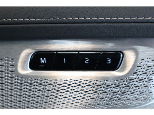 Volvo  XC90 HEICO T8 455PK Ultra Black Edition Executive | Full Option! | Luchtvering | Trekhaak | B&W Audio ActivLease financial lease