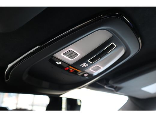 Volvo  XC90 HEICO T8 455PK Ultra Black Edition Executive | Full Option! | Luchtvering | Trekhaak | B&W Audio ActivLease financial lease