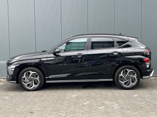 Hyundai Kona 1.6 GDI HEV 130pk N-Line Sky Automaat | Carplay | Keyless | Climate | Navigatie | Full LED | Elek...