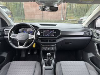 Volkswagen T-Cross 1.0 TSI 110PK LIFE CARPLAY/PDC/NAVIGATIE