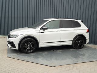 Volkswagen Tiguan 1.5 TSI R-Line Business+ | Trekhaak wegkl. | Head Up | Side Assist | IQ Light | Elk. A-klep | Pri...