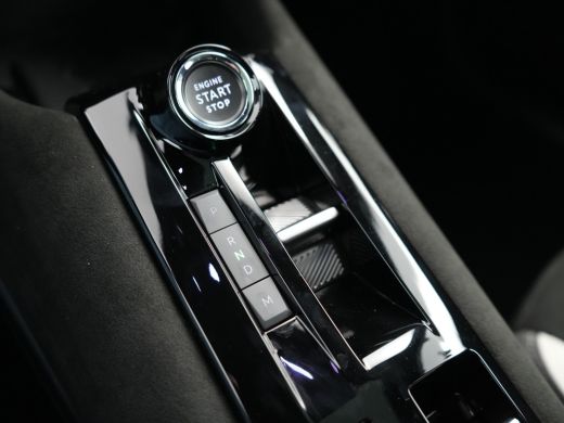 Alfa Romeo Junior Ibrida Sport Speciale Automaat ActivLease financial lease