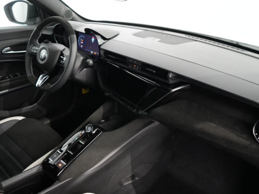 Alfa Romeo Junior Ibrida Sport Speciale Automaat ActivLease financial lease