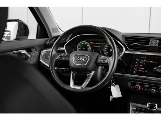 Audi Q3 45 TFSI e Advanced Edition 245 PK | 360 Camera | Sportstoelen | Carplay | Stoelverwarming Voor | ... ActivLease financial lease