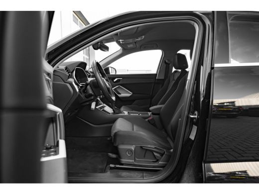 Audi Q3 45 TFSI e Advanced Edition 245 PK | 360 Camera | Sportstoelen | Carplay | Stoelverwarming Voor | ... ActivLease financial lease