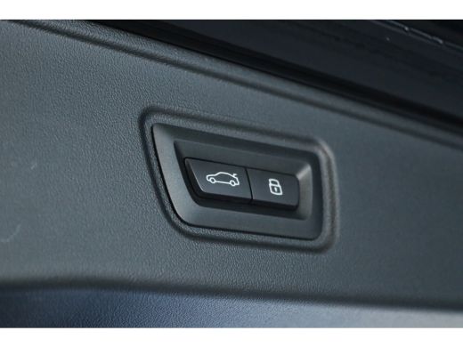 BMW 5 Serie Touring 520i M-SPORT | Adapt. Cruise | Stoelventilatie | Harman & Kardon | Pano | HUD | 360 Camer... ActivLease financial lease