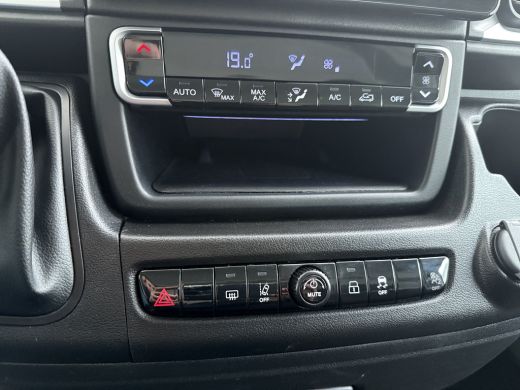 Citroën Jumper L2H2 3,5t 140pk Automaat | BPM VRIJ | Achteruitrijcamera | Airco (automatisch) | Camerabeeld in b... ActivLease financial lease