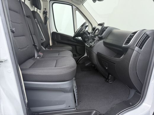 Citroën Jumper L2H2 3,5t 140pk Automaat | BPM VRIJ | Achteruitrijcamera | Airco (automatisch) | Camerabeeld in b... ActivLease financial lease