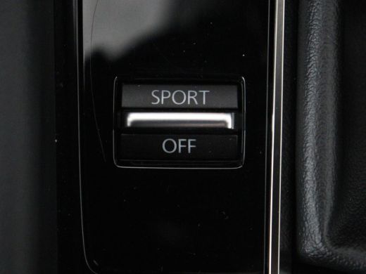 Mazda 3 2.0 e-SkyActiv-X 186 | Carplay | Camera | Stoel & Stuurverwarming | Full LED | Head-up | Adaptive... ActivLease financial lease