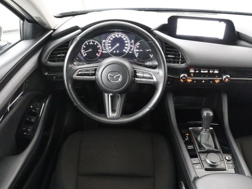 Mazda 3 2.0 e-SkyActiv-X 186 | Carplay | Camera | Stoel & Stuurverwarming | Full LED | Head-up | Adaptive... ActivLease financial lease