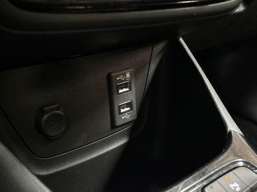 Opel Crossland X 1.2 Sport (APPLE CARPLAY, GROOT NAVI, 360 CAMERA, TREKHAAK, SPORTSTOELEN, LM VELGEN, ELEK PAKKET,... ActivLease financial lease