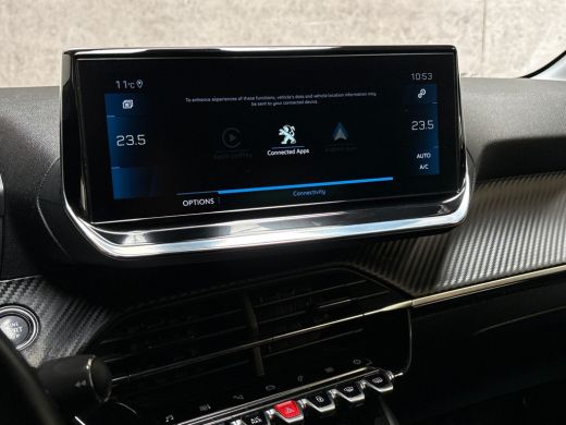 Peugeot 208 1.2 PureTech Allure Sport (VIRTUAL COCKPIT, APPLE CARPLAY, GROOT NAVI, LEDER, 360 CAMERA, SPORTST... ActivLease financial lease