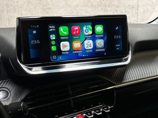 Peugeot 208 1.2 PureTech Allure Sport (VIRTUAL COCKPIT, APPLE CARPLAY, GROOT NAVI, LEDER, 360 CAMERA, SPORTST... ActivLease financial lease