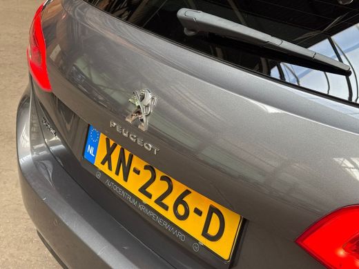 Peugeot 308 SW 1.2 PureTech Allure Sport (APPLE CARPLAY, GROOT NAVI, GETINT GLAS, SPORTSTOELEN, CRUISE, PARKE... ActivLease financial lease