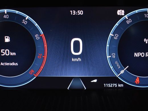 Skoda Octavia Combi 1.0 e-TSI Business Edition | Panoramadak | Elekt. Trekhaak | Lederen Bekleding l Apple carp... ActivLease financial lease