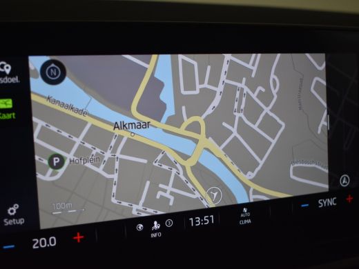 Skoda Octavia Combi 1.0 e-TSI Business Edition | Panoramadak | Elekt. Trekhaak | Lederen Bekleding l Apple carp... ActivLease financial lease