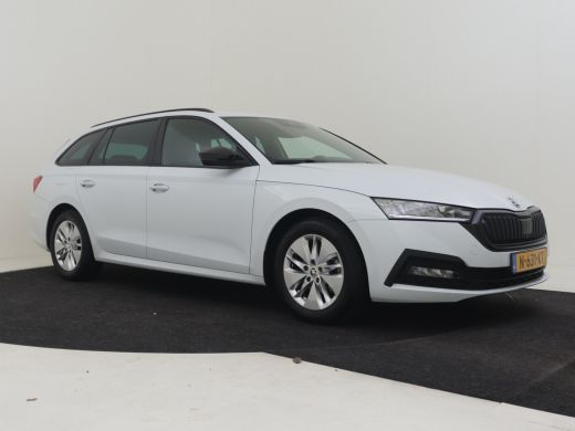 Skoda Octavia Combi 1.0 TSI Sport Business 110 Pk | Trekhaak Afneembaar | Navigatie | Apple carplay Android aut... ActivLease financial lease