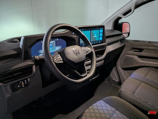 Volkswagen e-Transporter L1 70kWh 218 PK Cruise control | Camera | Navi by App | Warmtepomp | Airco | Apple Carplay | ActivLease financial lease