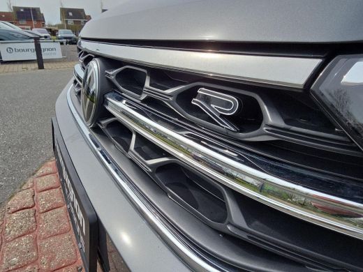 Volkswagen T-Roc 1.5 TSI R-Line Edition | 150Pk | Automaat |Keyless | Elec. A Klep | 18" LMV | ActivLease financial lease