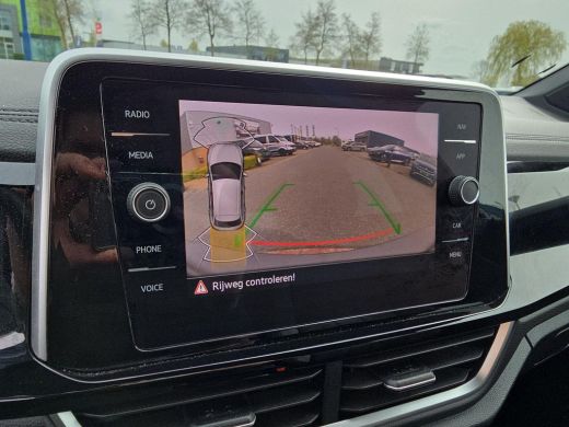 Volkswagen T-Roc 1.5 TSI R-Line Edition | 150Pk | Automaat |Keyless | Elec. A Klep | 18" LMV | ActivLease financial lease