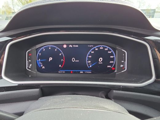 Volkswagen T-Roc 1.5 TSI R-Line Edition | 150Pk | Automaat |Keyless | Elec. A Klep | 18" LMV | ActivLease financial lease