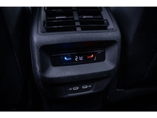 Volkswagen Tayron 204 PK Automaat 1.5 eHybrid Life Edition | Achteruitrijcamera | Multimedia-voorbereiding | Navigatie ActivLease financial lease