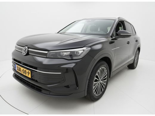 Volkswagen Tiguan 1.5 eTSI DSG LIFE EDITION TREKHAAK/NAVI/360CAMERA ActivLease financial lease