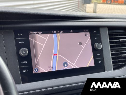 Volkswagen Transporter 2.0TDI 150PK L1H1 Automaat Trekhaak Navi Carplay Sensoren LM velgen ActivLease financial lease