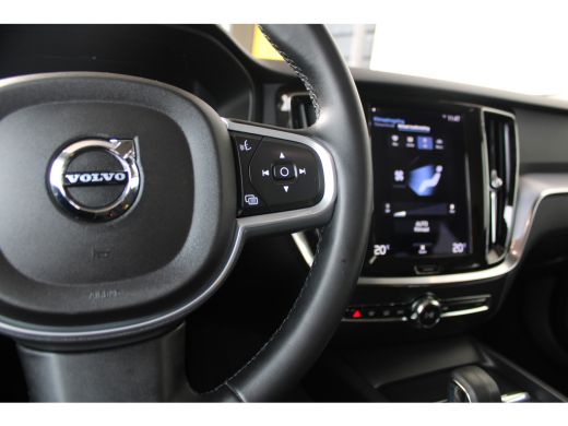 Volvo  V60 2.0 B3 Momentum Business | Trekhaak | Navigatie | Cruise control adaptief | LED koplampen | Clima... ActivLease financial lease