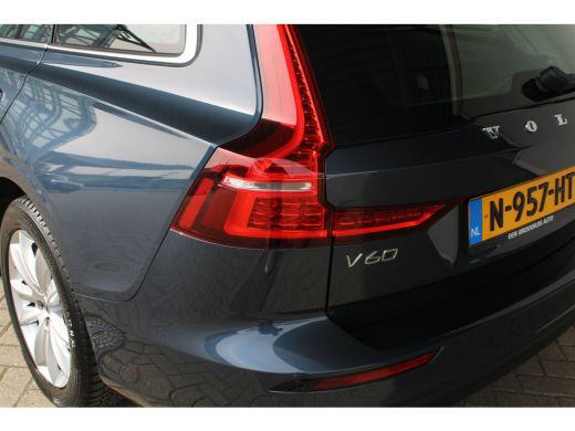 Volvo  V60 2.0 B3 Momentum Business | Trekhaak | Navigatie | Cruise control adaptief | LED koplampen | Clima... ActivLease financial lease