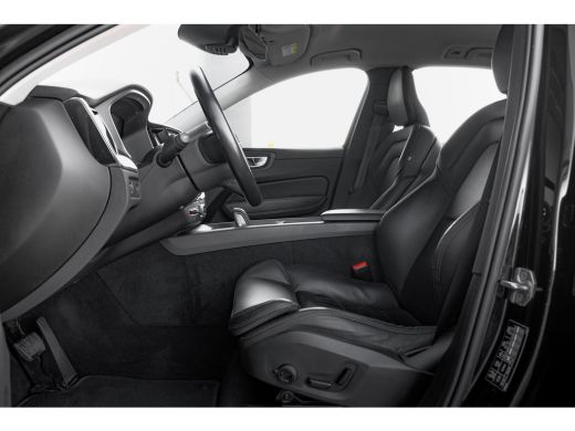 Volvo  XC60 2.0 B5 AWD 250pk Inscription | Trekhaak | Camera | Stoel & Stuurverwarming | Leder ActivLease financial lease