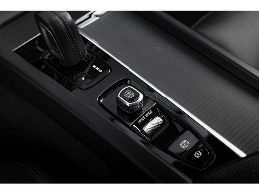 Volvo  XC60 2.0 B5 AWD 250pk Inscription | Trekhaak | Camera | Stoel & Stuurverwarming | Leder ActivLease financial lease