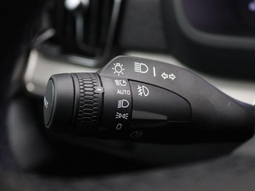 Volvo  XC90 2.0 T8 Plug-in hybrid AWD Ultra Black Edition Pano-Schuifdak, Trekhaak, 22" LM Velgen, Bower & Wi... ActivLease financial lease