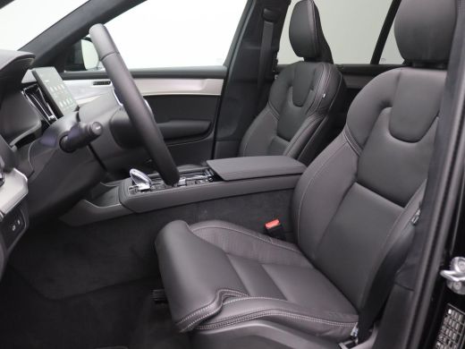Volvo  XC90 2.0 T8 Plug-in hybrid AWD Ultra Black Edition Pano-Schuifdak, Trekhaak, 22" LM Velgen, Bower & Wi... ActivLease financial lease