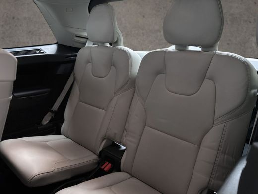 Volvo  XC90 2.0 T8 Twin Engine AWD Inscription 7 Persoons 408Pk Automaat (PANORAMADAK, APPLE CARPLAY, MEMORY ... ActivLease financial lease