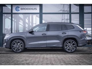 Volkswagen Tayron 204 PK Automaat 1.5 eHybrid Life Edition | Achteruitrijcamera | Multimedia-voorbereiding | Navigatie