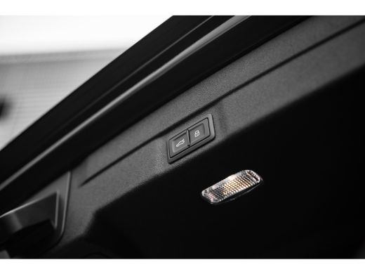 Audi A5 Avant S edition | Adaptive cruise control | Aluminium optiek in het interieur | Audi smartphone i... ActivLease financial lease