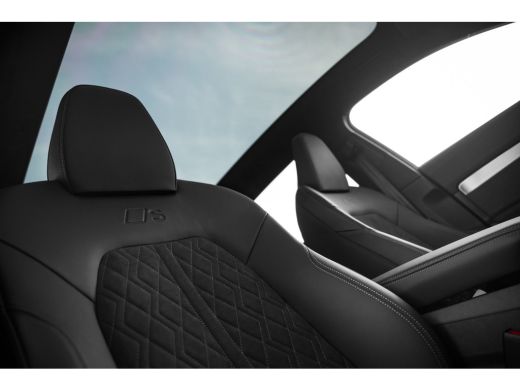 Audi A5 Avant S edition | Adaptive cruise control | Aluminium optiek in het interieur | Audi smartphone i... ActivLease financial lease