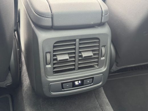 Audi e-tron GT RS 600pk | Assistentiepakket | Panoramadak | Luchtvering en automatische niveauregeling ActivLease financial lease