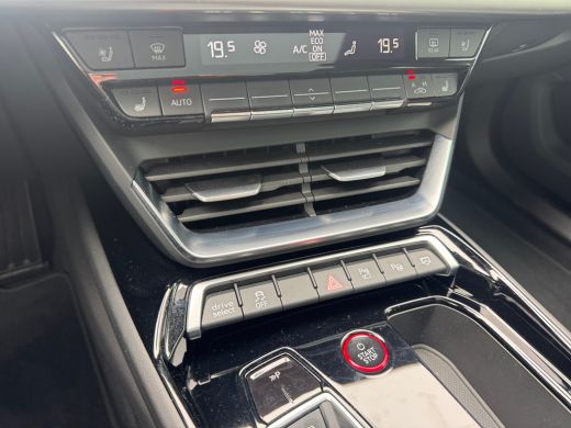 Audi e-tron GT RS 600pk | Assistentiepakket | Panoramadak | Luchtvering en automatische niveauregeling ActivLease financial lease